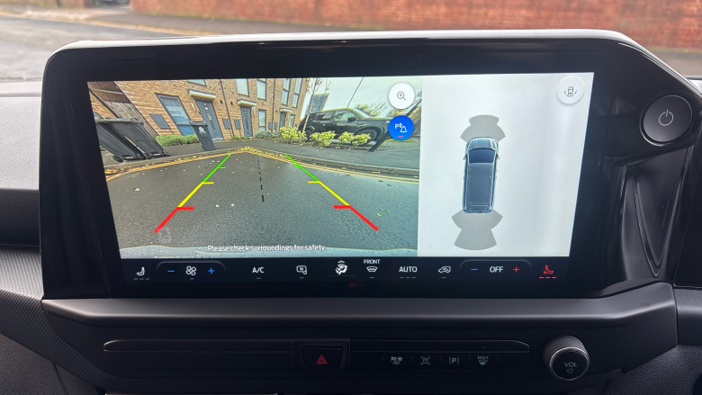 Ford Transit Custom E-320 L1 Rwd 100kW 65kWh H1 Van Limited Auto